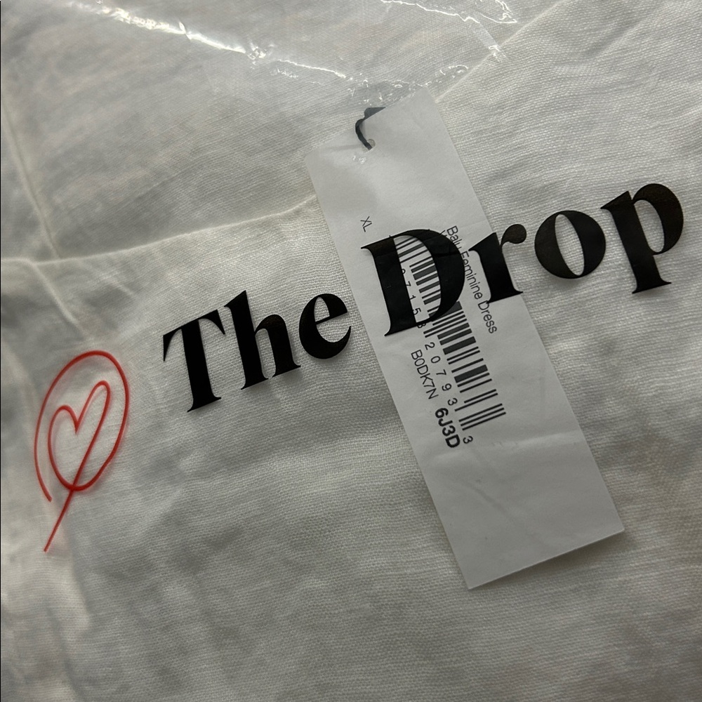 The drop balu feminine shaped White Midi Dress - Picture 9 of 10
